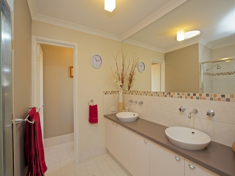 56 Oakhill Heights, Ellenbrook WA 6069