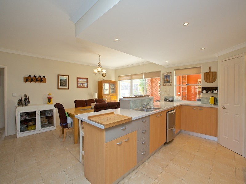 56 Oakhill Heights, Ellenbrook WA 6069