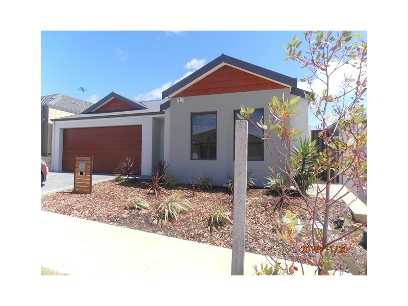 7 Hestercombe Way, Landsdale WA 6065