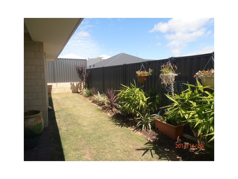 7 Hestercombe Way, Landsdale WA 6065