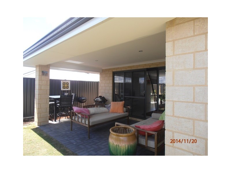 7 Hestercombe Way, Landsdale WA 6065