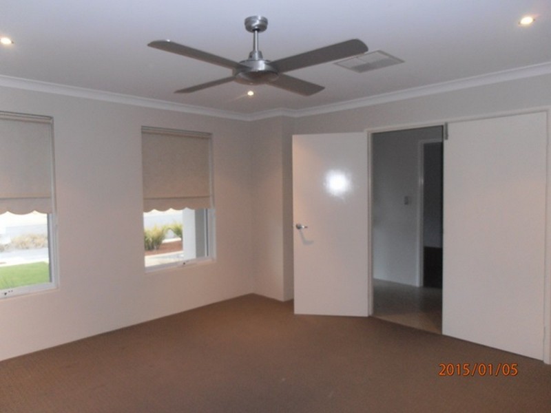 10 Edgecombe Pass, Aveley WA 6069