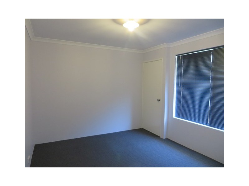 14 Birchmore Gardens, Ellenbrook WA 6069