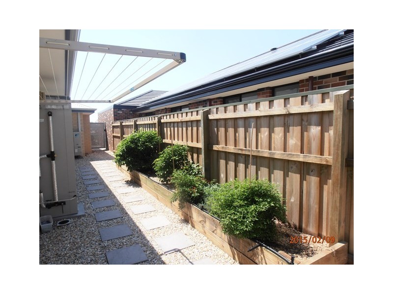 9 Delapre Drive, The Vines WA 6069