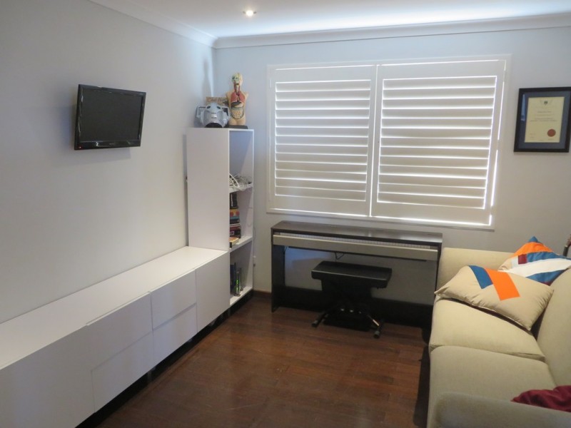 25 Lomas Circle, Ellenbrook WA 6069