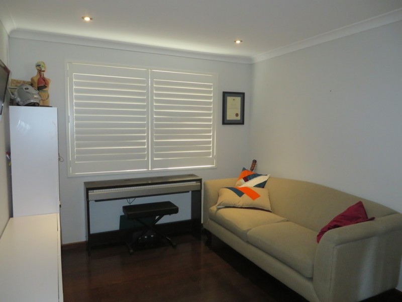 25 Lomas Circle, Ellenbrook WA 6069