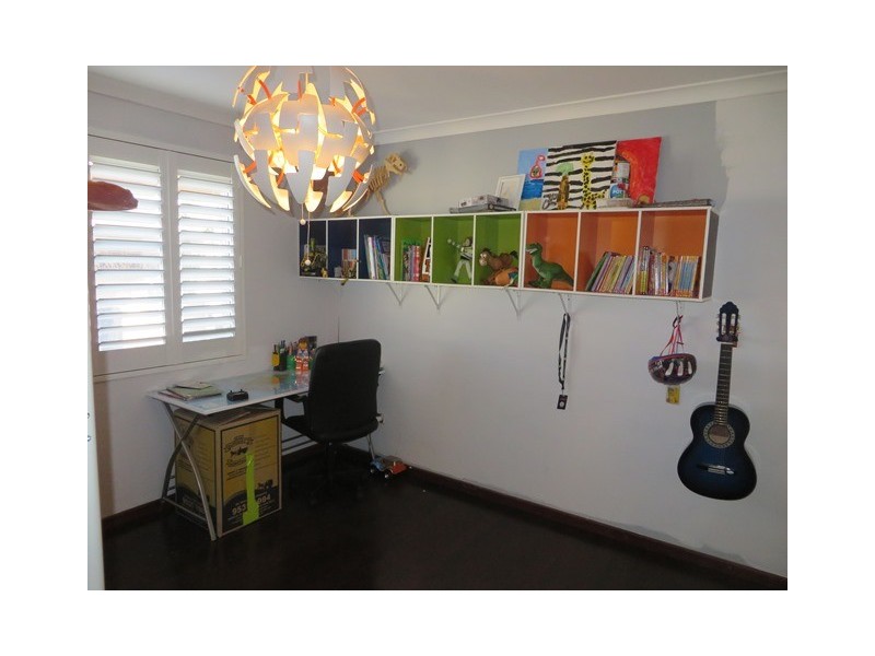 25 Lomas Circle, Ellenbrook WA 6069