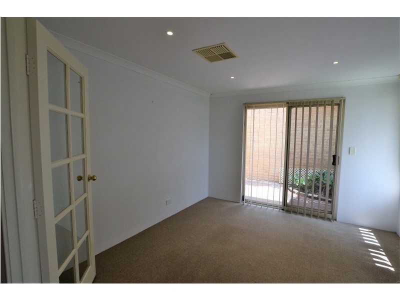 20 Elmina Avenue, Ellenbrook WA 6069