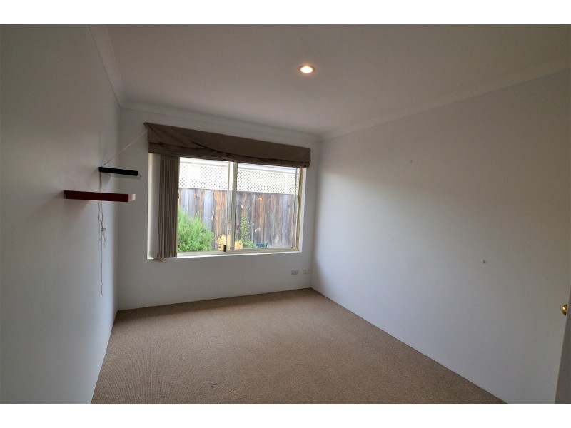 20 Elmina Avenue, Ellenbrook WA 6069