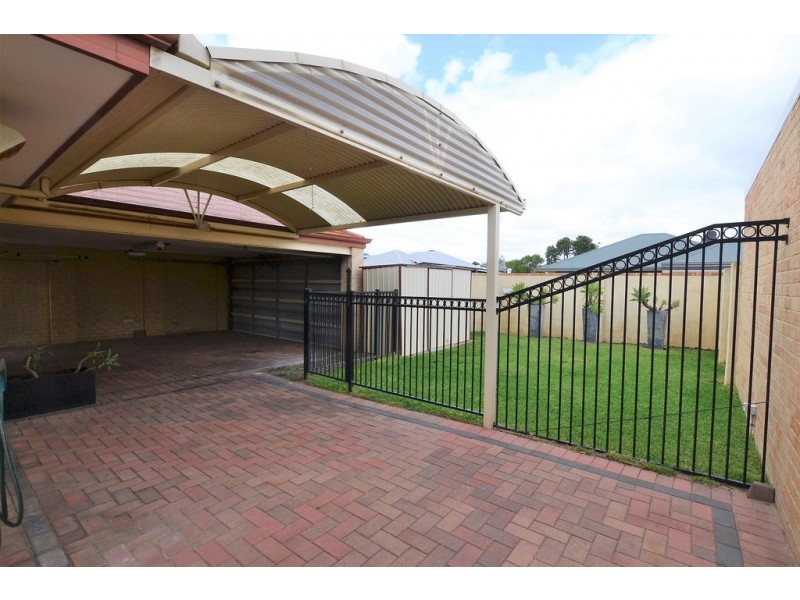 20 Elmina Avenue, Ellenbrook WA 6069