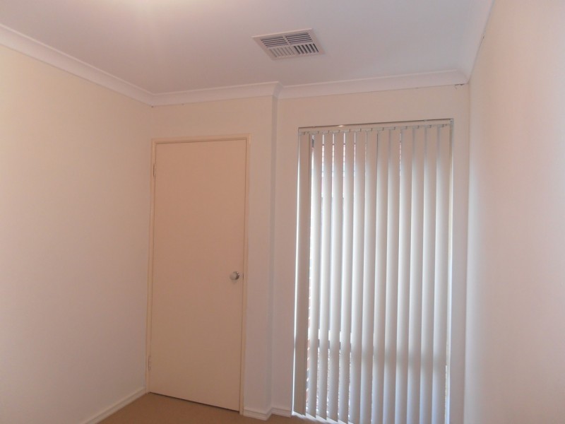 9 Syred Way, Ellenbrook WA 6069