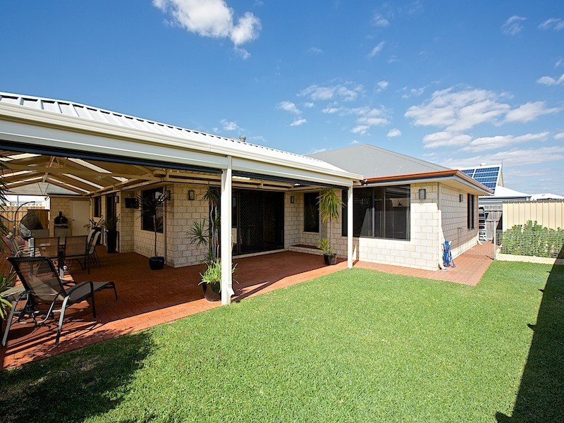 20 Rainsby Crescent, Ellenbrook WA 6069