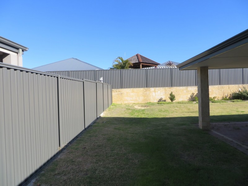29 Whitehart Entrance, Aveley WA 6069