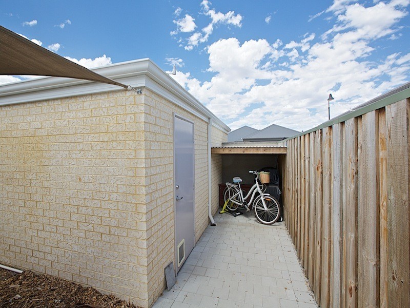 14 Minnie Lane, Ellenbrook WA 6069