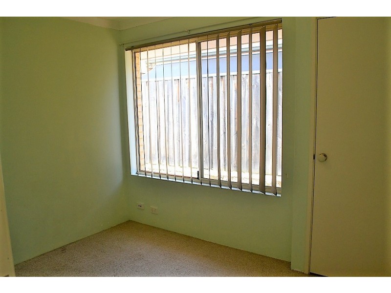 4 Durant Way, Ellenbrook WA 6069