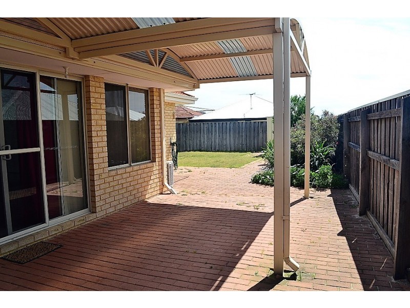 4 Durant Way, Ellenbrook WA 6069