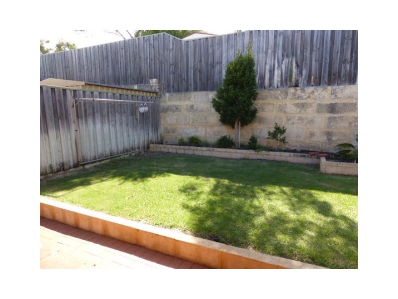 6 Rocklea Crescent, Ellenbrook WA 6069