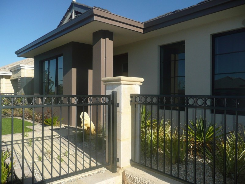 15 Marden Grange, Aveley WA 6069