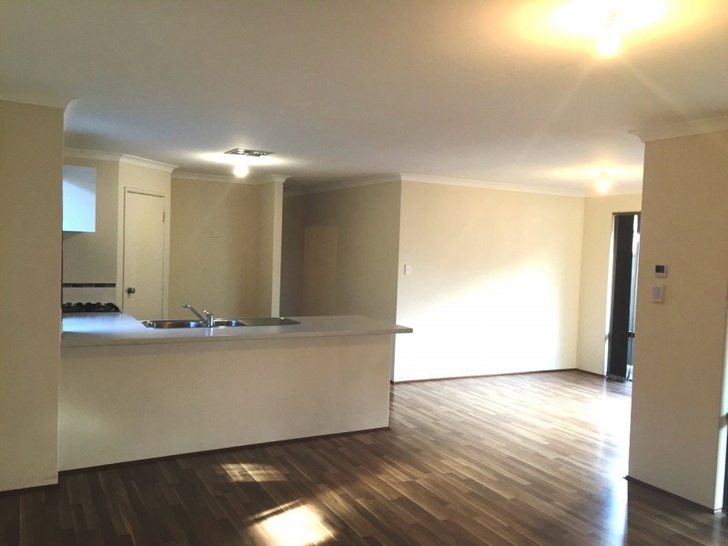 15 Marden Grange, Aveley WA 6069