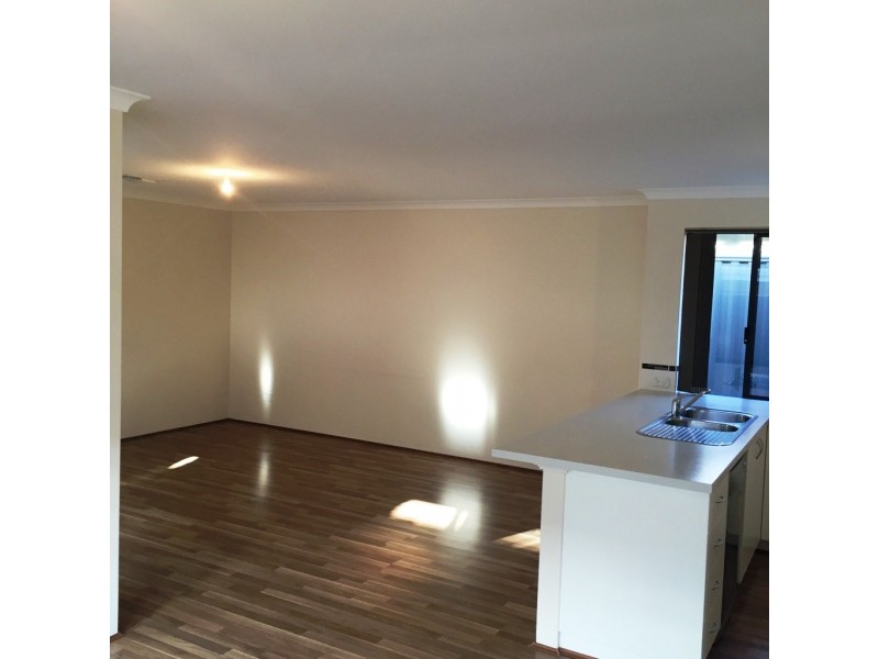 15 Marden Grange, Aveley WA 6069