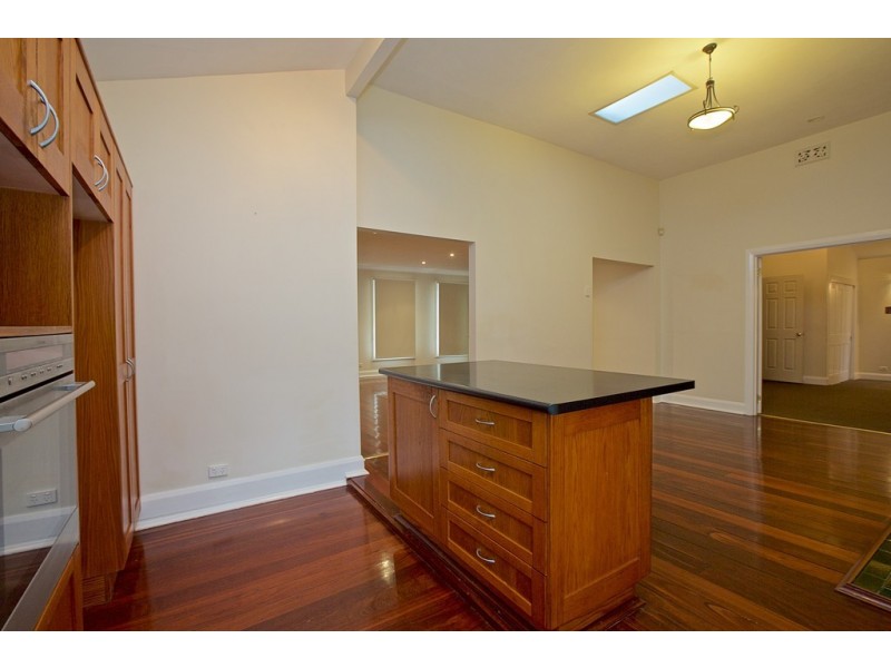 37 Bert Street, Gosnells WA 6110