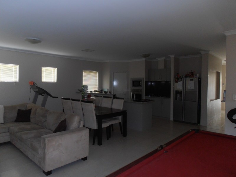1/155 Charlottes Vista, Ellenbrook WA 6069