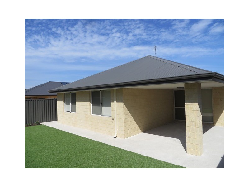7 Petula Court, Aveley WA 6069