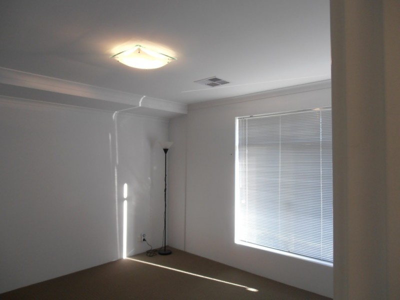 7 Petula Court, Aveley WA 6069