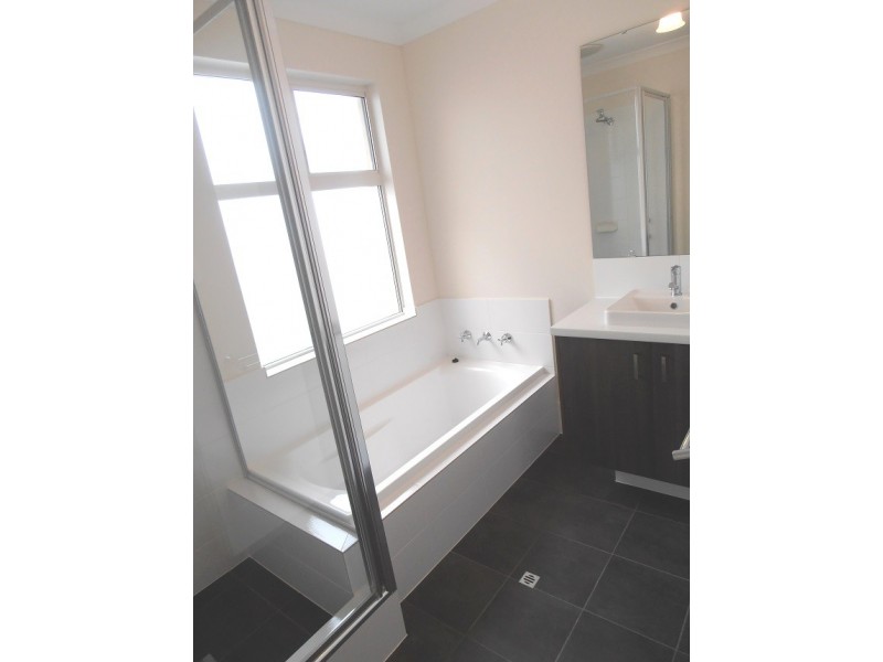 23 Pelagic Way, Aveley WA 6069