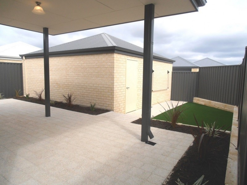 23 Pelagic Way, Aveley WA 6069