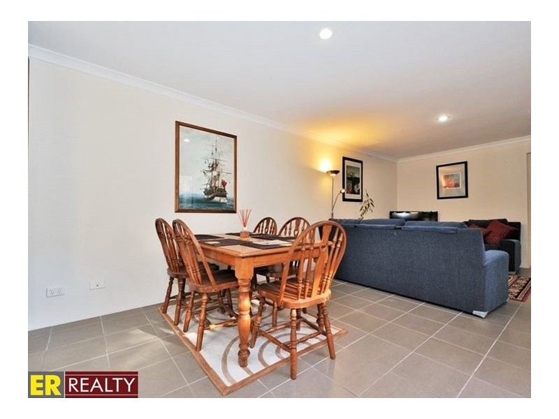 12 Botany Parade, Ellenbrook WA 6069