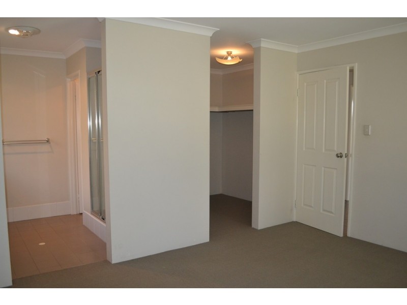 66 Pavilion Circle, The Vines WA 6069