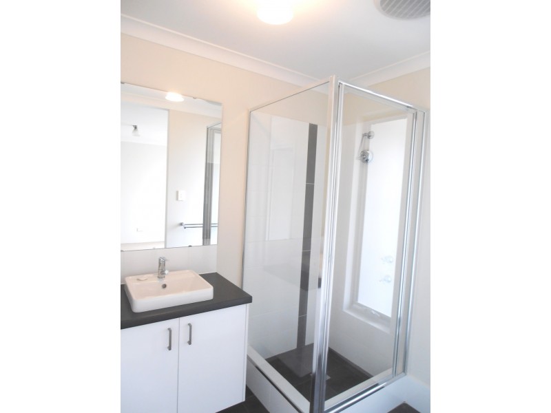 98 Verbana Drive, Aveley WA 6069