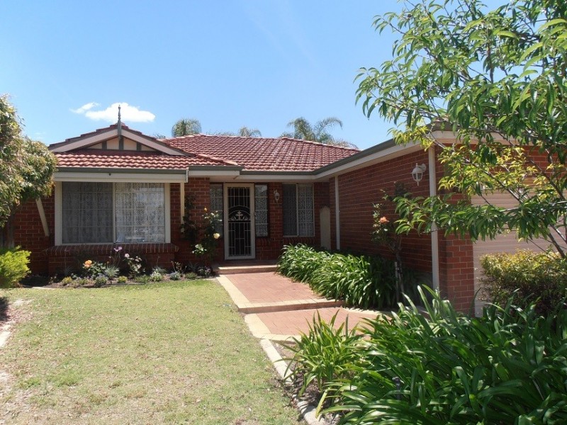 29 Midsummer Circle, Ellenbrook WA 6069