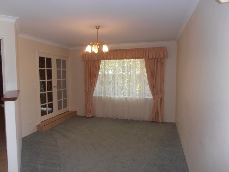 29 Midsummer Circle, Ellenbrook WA 6069