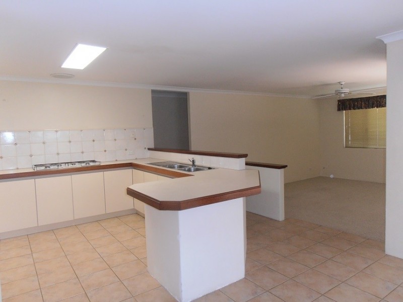 29 Midsummer Circle, Ellenbrook WA 6069