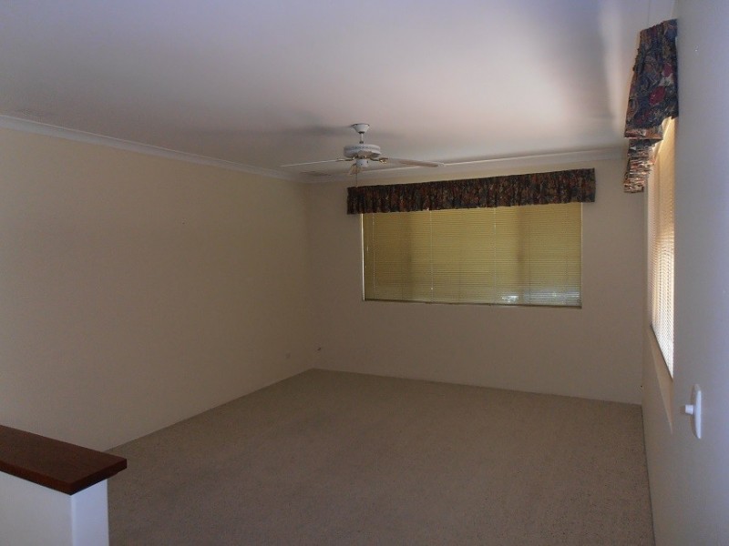 29 Midsummer Circle, Ellenbrook WA 6069