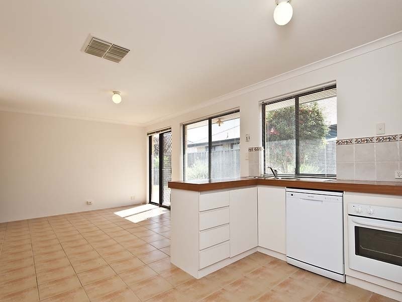 63 Rocklea Crescent, Ellenbrook WA 6069