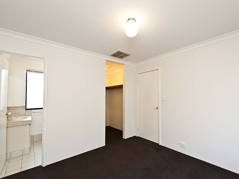 63 Rocklea Crescent, Ellenbrook WA 6069