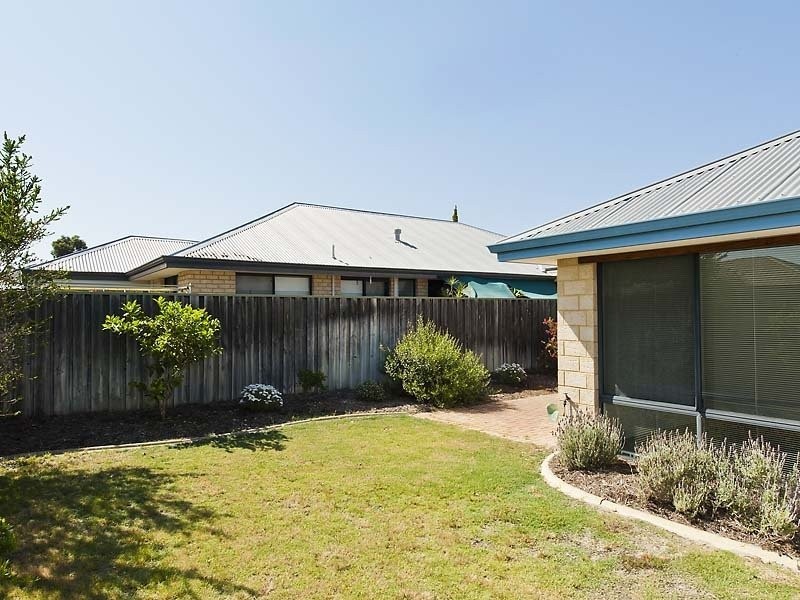 63 Rocklea Crescent, Ellenbrook WA 6069