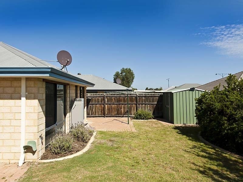 63 Rocklea Crescent, Ellenbrook WA 6069