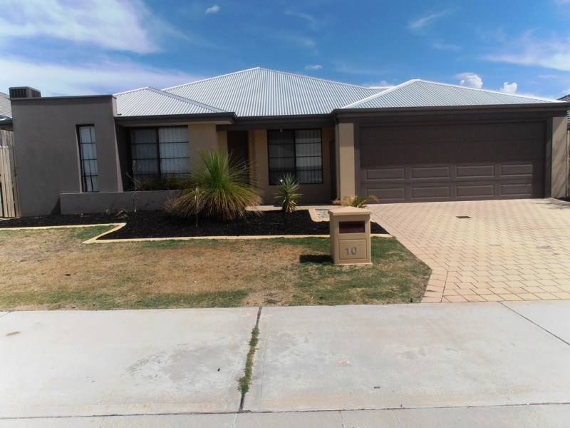 10 Ginnini Lane, Ellenbrook WA 6069