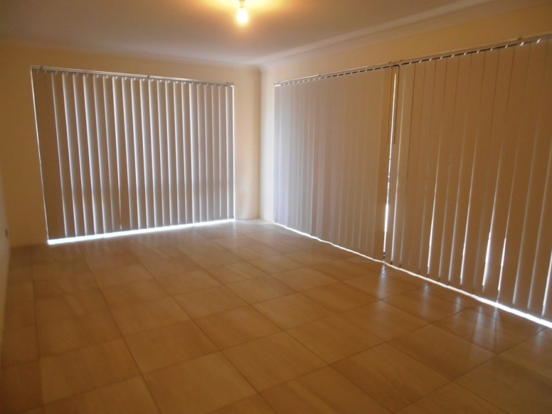 10 Ginnini Lane, Ellenbrook WA 6069