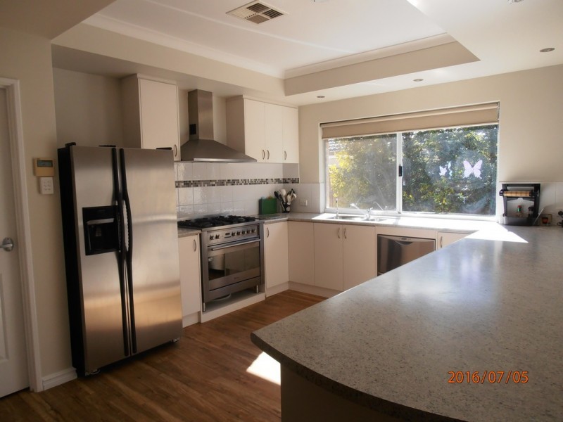 41 Oakhill Heights, Ellenbrook WA 6069