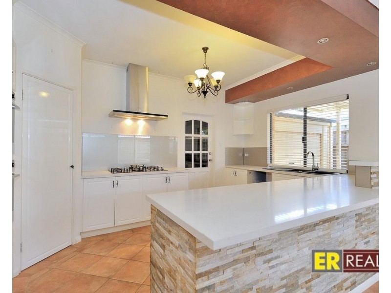 5 Carlindie Way, Ellenbrook WA 6069