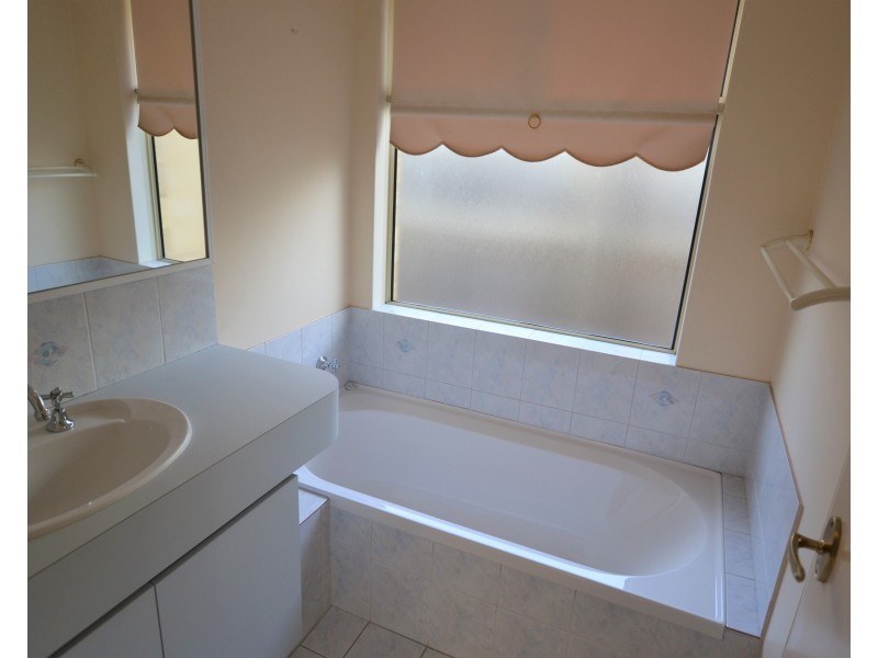 46 Tanami Circle, Ellenbrook WA 6069