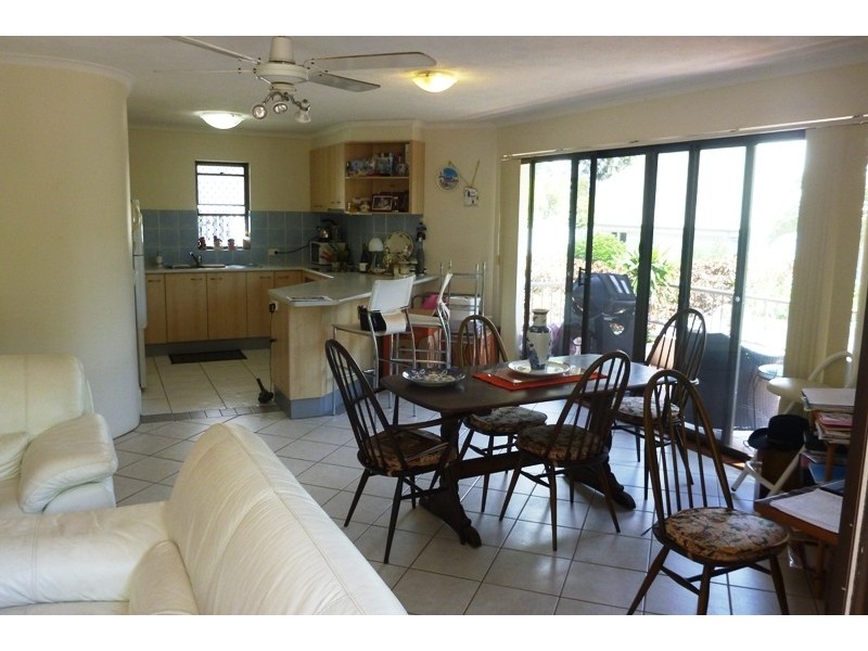 4/11 Ewart Street, Burleigh Heads QLD 4220