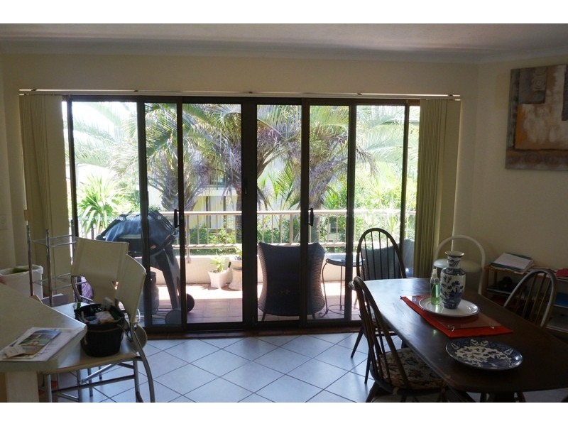 4/11 Ewart Street, Burleigh Heads QLD 4220