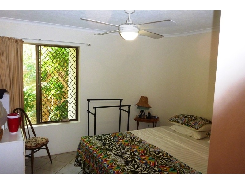 4/11 Ewart Street, Burleigh Heads QLD 4220