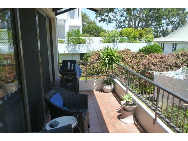 4/11 Ewart Street, Burleigh Heads QLD 4220
